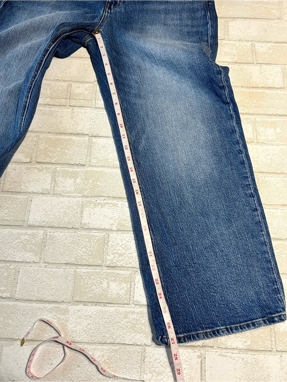 Quince Women’s Straight-Leg Jeans in Blue size 32 - Picture 5 of 6